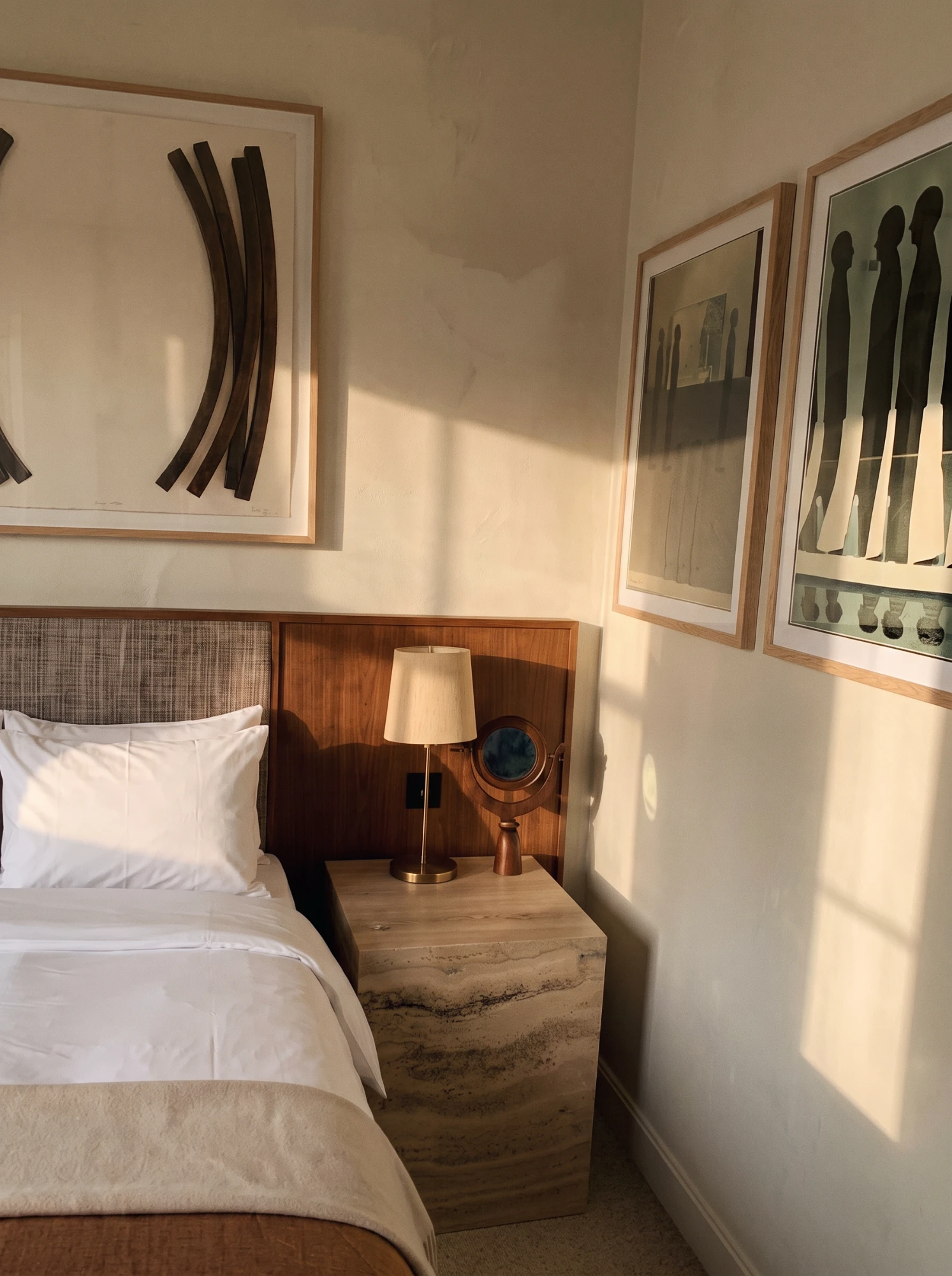 Bazin, chambre, table de chevet